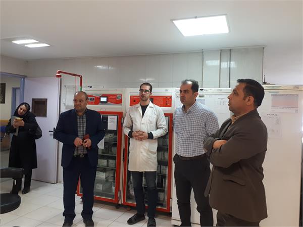 حضور معاون سیاسی، امنیتی و اجتماعی  فرماندار در مراکز درمانی شهرستان در آخرین روز سال ۱۴۰۱